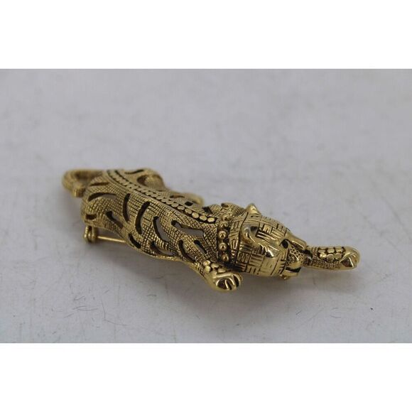Large Black Stone Gold Tone Metal Crouching Leopard Brooch "3.5in" Wide - Picture 2 of 5